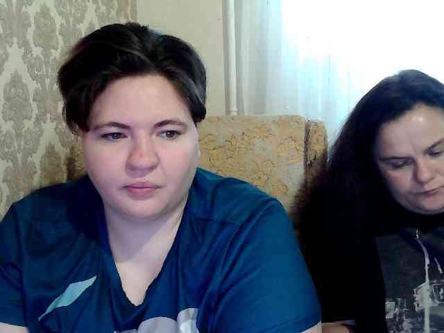 HollyXEva webcam
