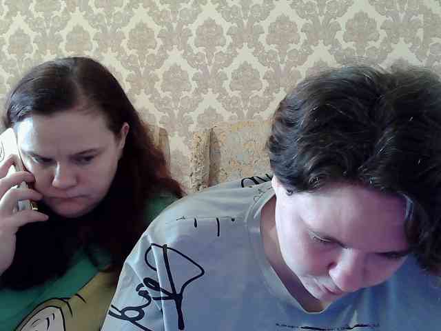 Модель: HollyXEva