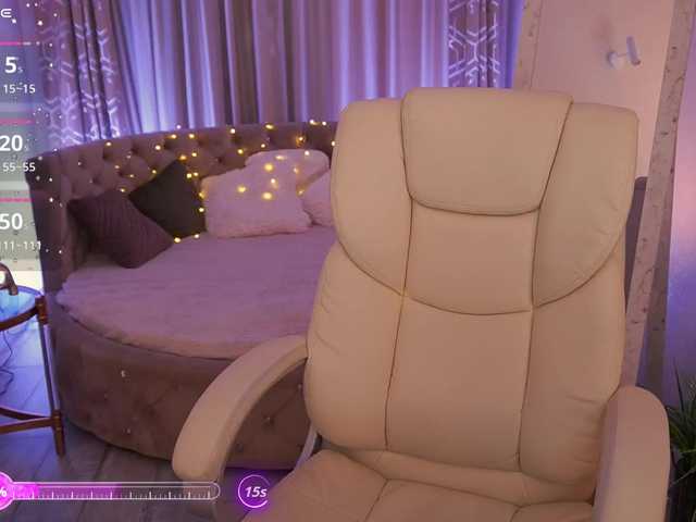 CinderelaVel live cam on BongaCams