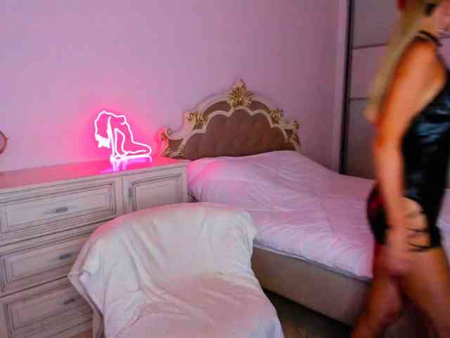 lianablondi's live room