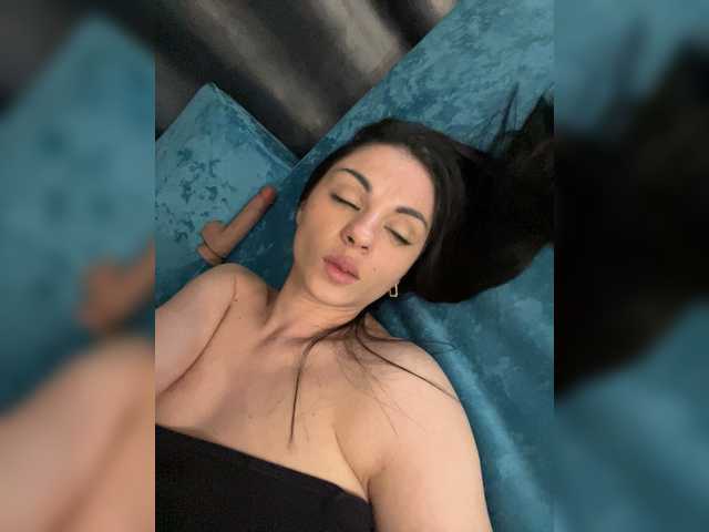 GgggLAAAAaaFFtt596rr's BongaCams profile