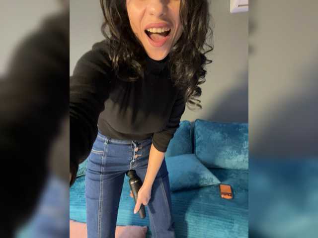 wild__cat live cam on BongaCams