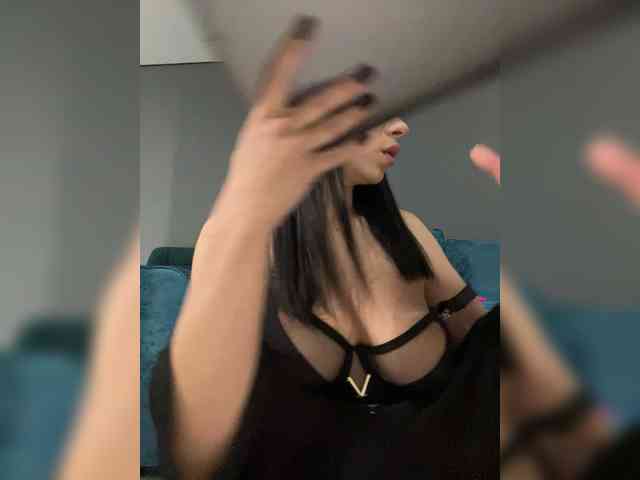 यह मॉडल अभी लाइव है. GgggLAAAAaaFFtt596rr