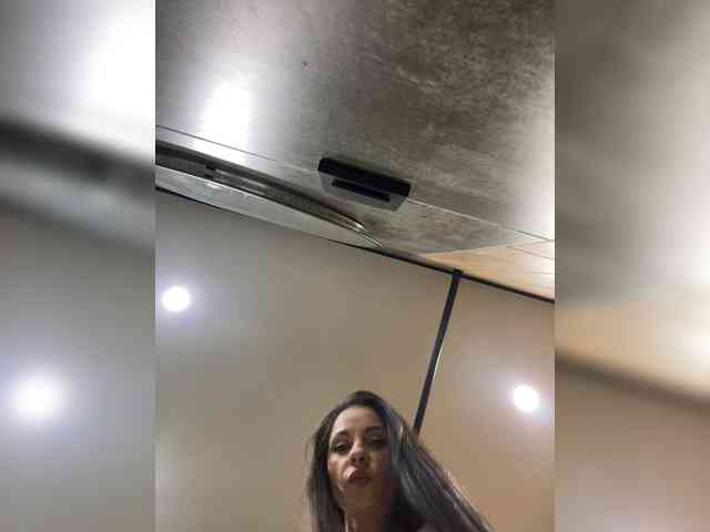 Модель: -Lili
