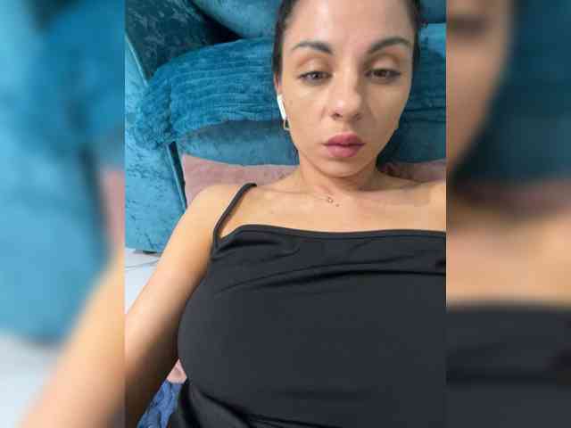 Модель: -Lili
