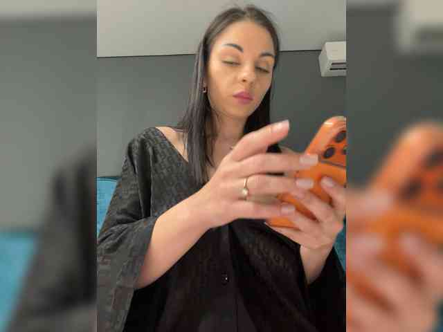 Модель: -Lili