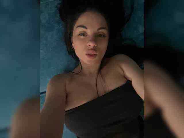 GgggLAAAAaaFFtt5... Live Webcam on BongaCams