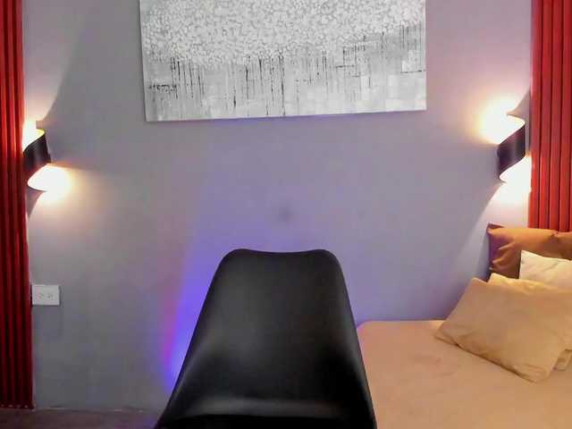 Stephanni live cam on BongaCams
