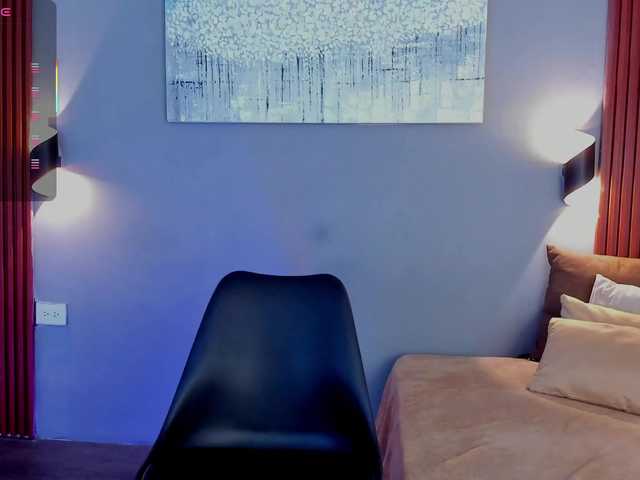Stephanni live cam on BongaCams