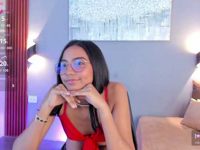 Stephanni live cam on BongaCams