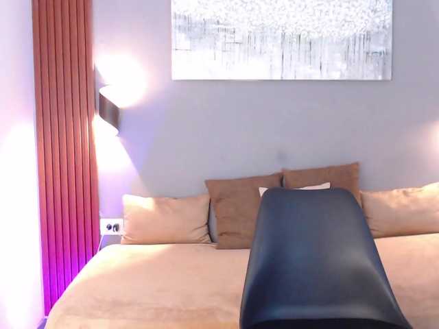 Stephanni live cam on BongaCams