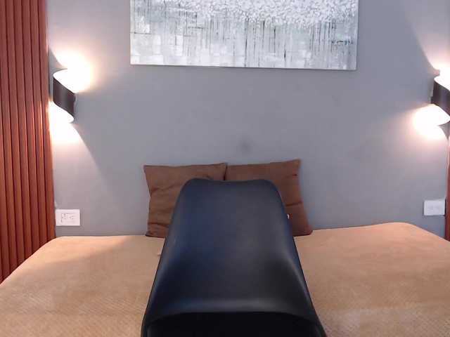 Stephanni live cam on BongaCams