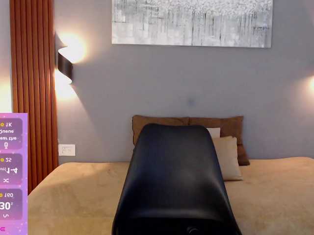 Stephanni live cam on BongaCams
