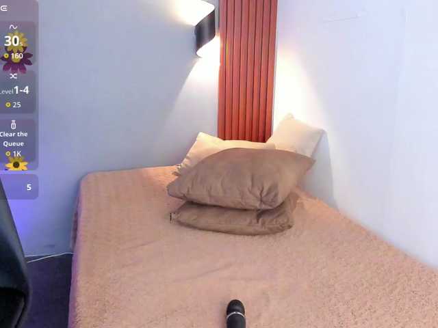 Stephanni live cam on BongaCams