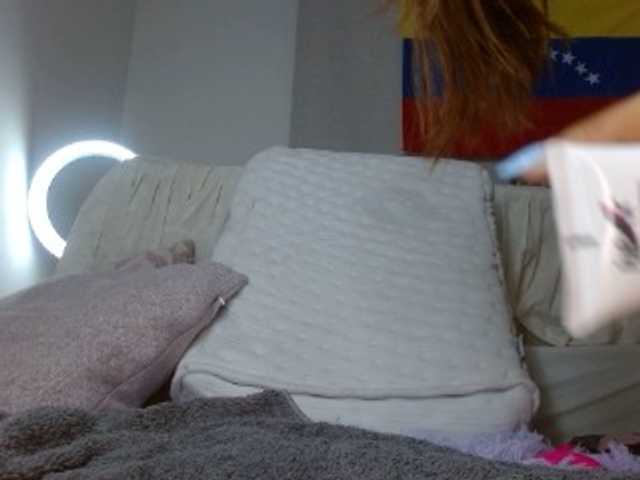 yessika-bustamante live cam on BongaCams
