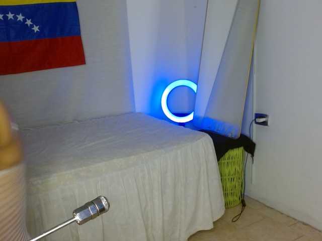 yessika-bustamante live webcam show