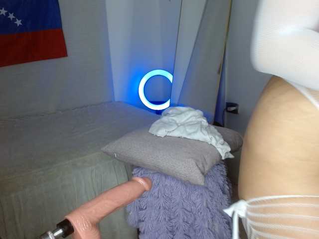 yessika-bustamante live webcam show