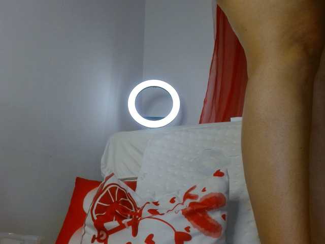 yessika-bustamante live cam on BongaCams