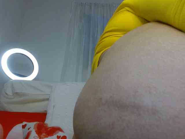 yessika-bustamante webcam