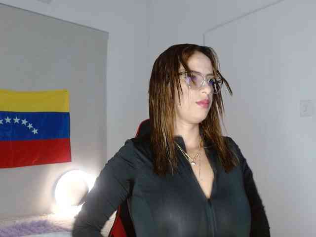 yessika-bustamante webcam