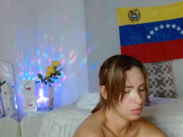 yessika-bustamante webcam