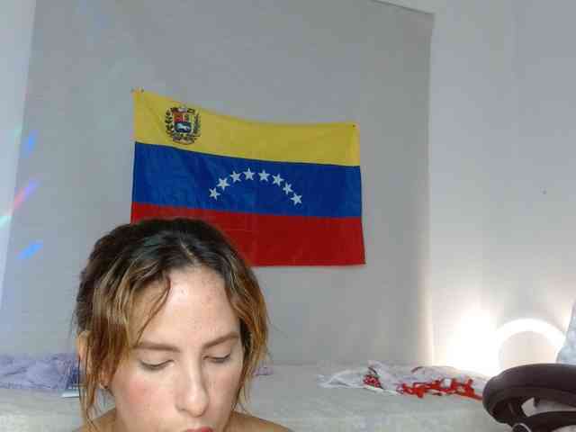 yessika-bustamante webcam