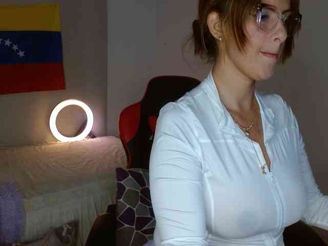 yessika-bustamante webcam