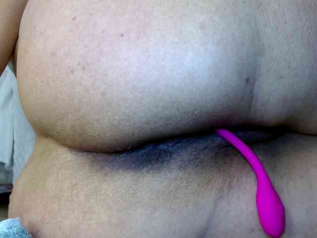 yessika-bustamante webcam