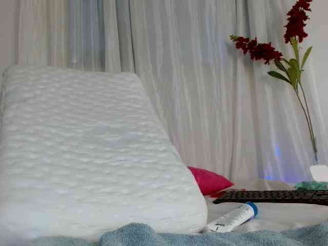 yessika-bustamante webcam