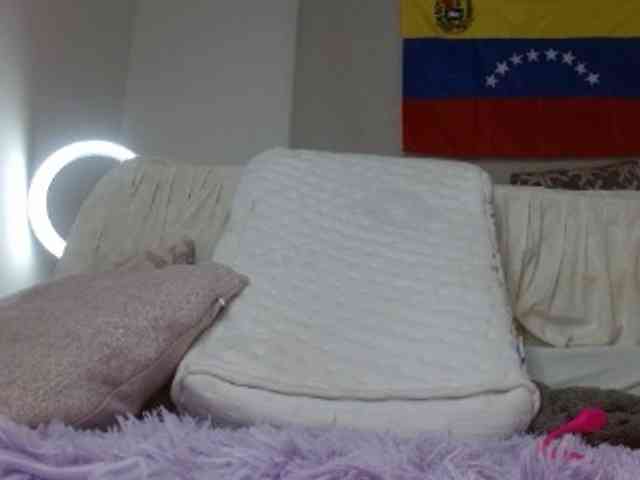 yessika-bustamante webcam