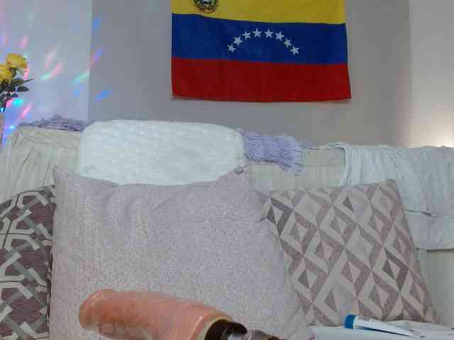 yessika-bustamante webcam