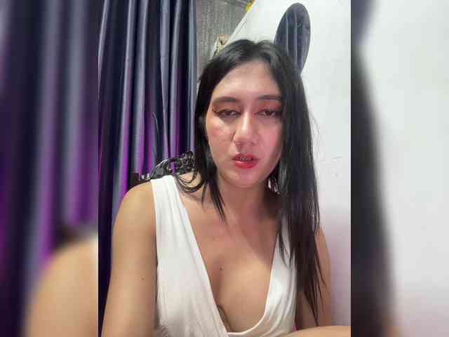 DreamyTatiana Sex Cam Show