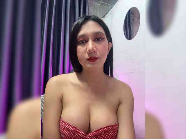 DreamyTatiana Sex Cam Show