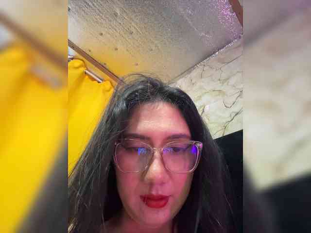 DreamyTatiana Sex Cam Show