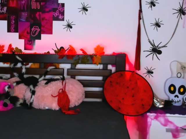 AlexisSky live cam on BongaCams