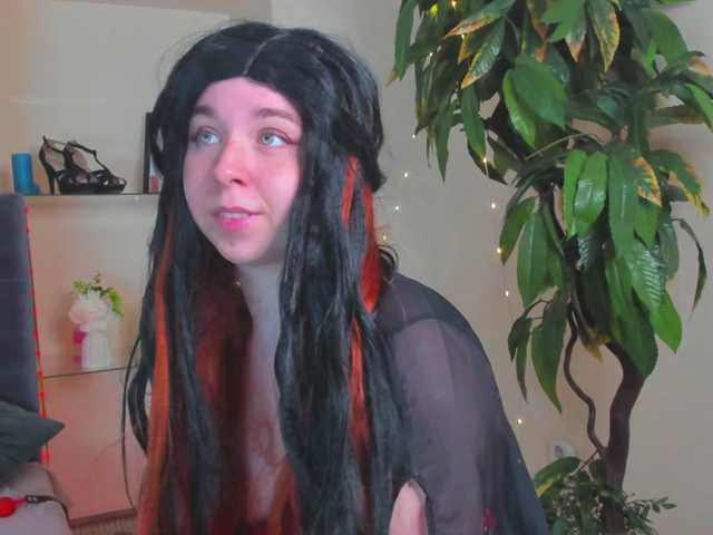 AlexisSky live cam on BongaCams