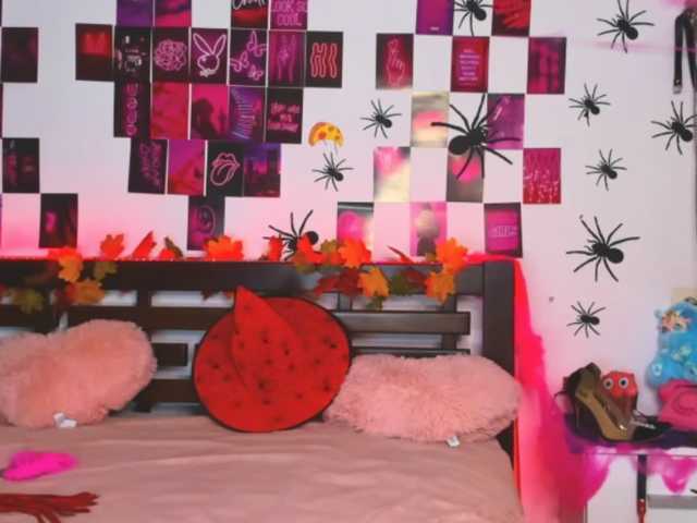AlexisSky live cam on BongaCams