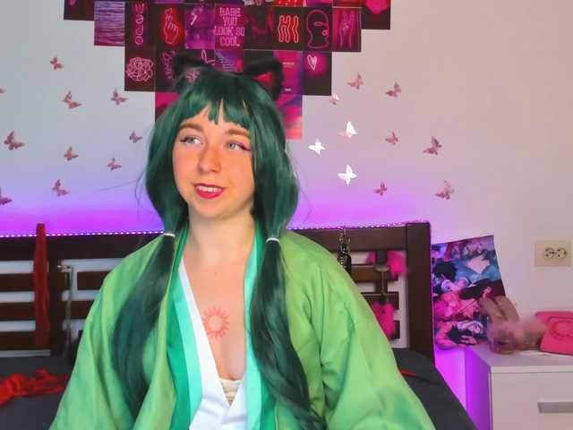 AlexisSky live cam on BongaCams