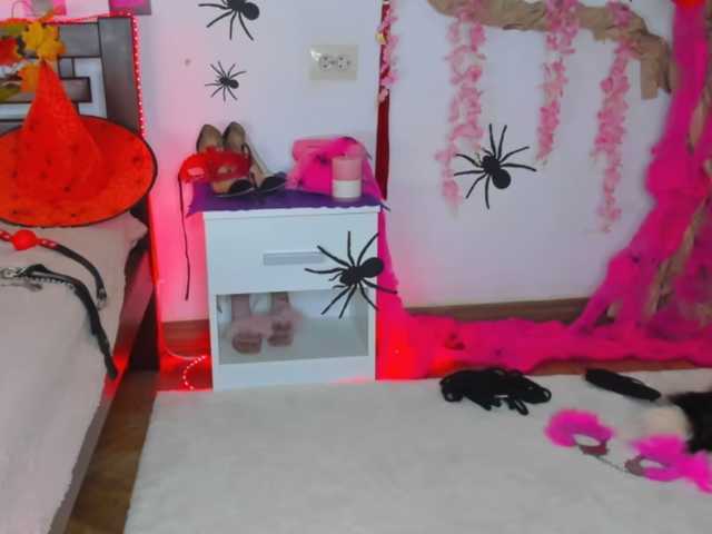AlexisSky live cam on BongaCams