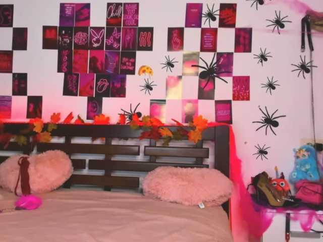 AlexisSky live cam on BongaCams