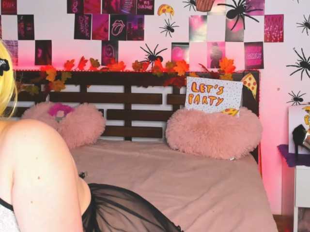 AlexisSky live cam on BongaCams