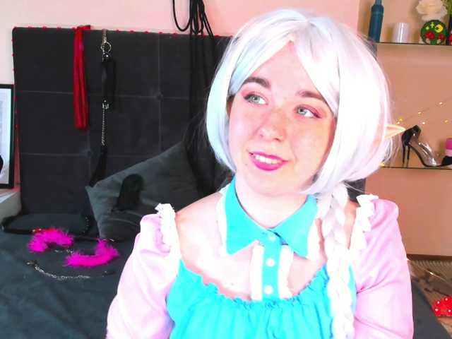 AlexisSky live cam on BongaCams