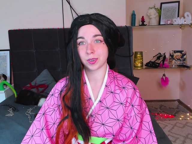 AlexisSky live cam on BongaCams