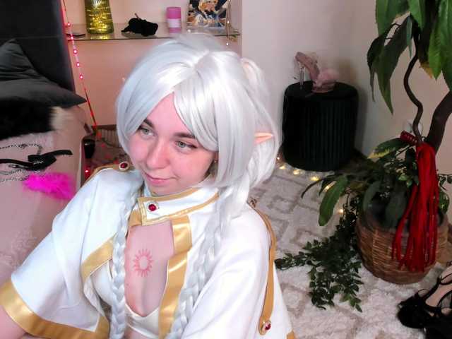AlexisSky live cam on BongaCams