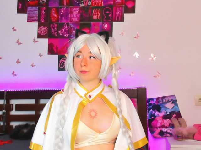 AlexisSky live cam on BongaCams