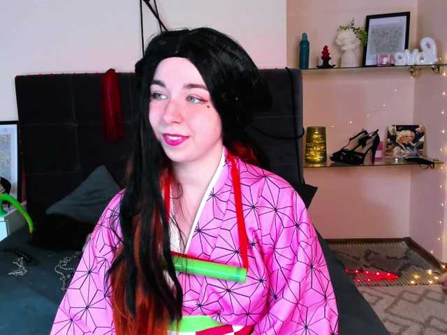 AlexisSky live cam on BongaCams