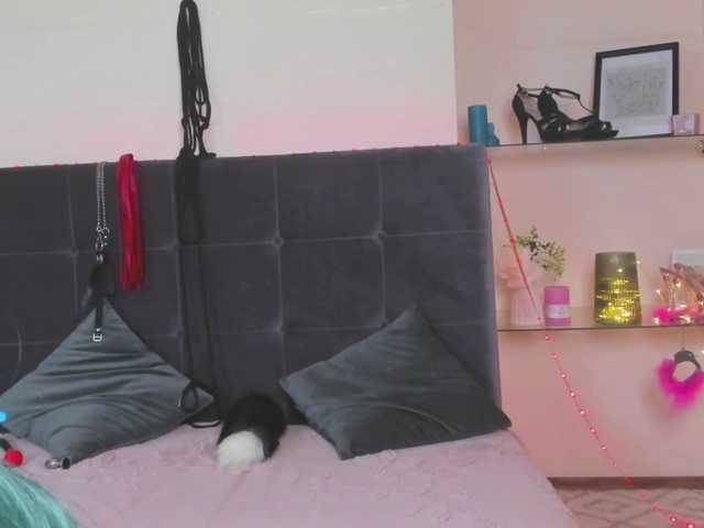 AlexisSky live cam on BongaCams