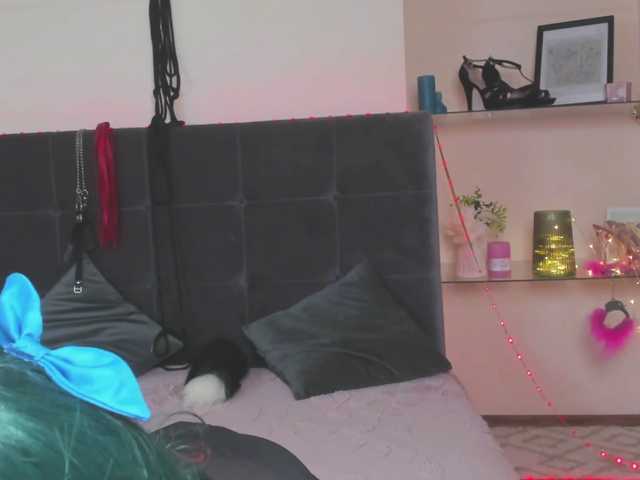 AlexisSky live webcam show