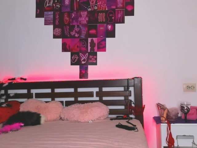 AlexisSky live cam on BongaCams