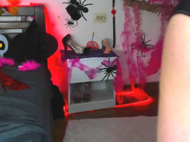 AlexisSky live cam on BongaCams